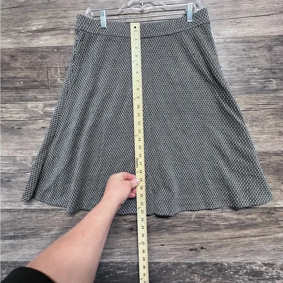 Ann Taylor Midi Black White A-Line Skirt Casual - Picture 6 of 7